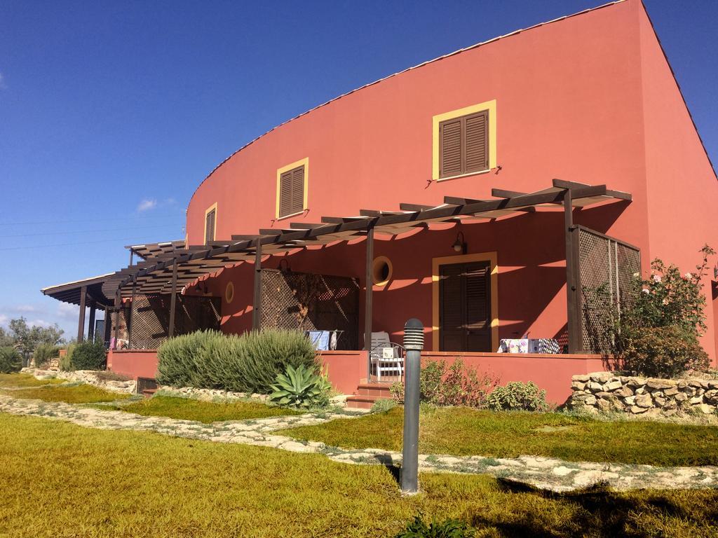 Residence La Luna Nel Pozzo Sciacca Extérieur photo